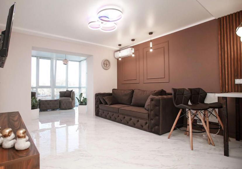 2 Bedroom Apartment On Shulginih Kropivnickij Kültér fotó