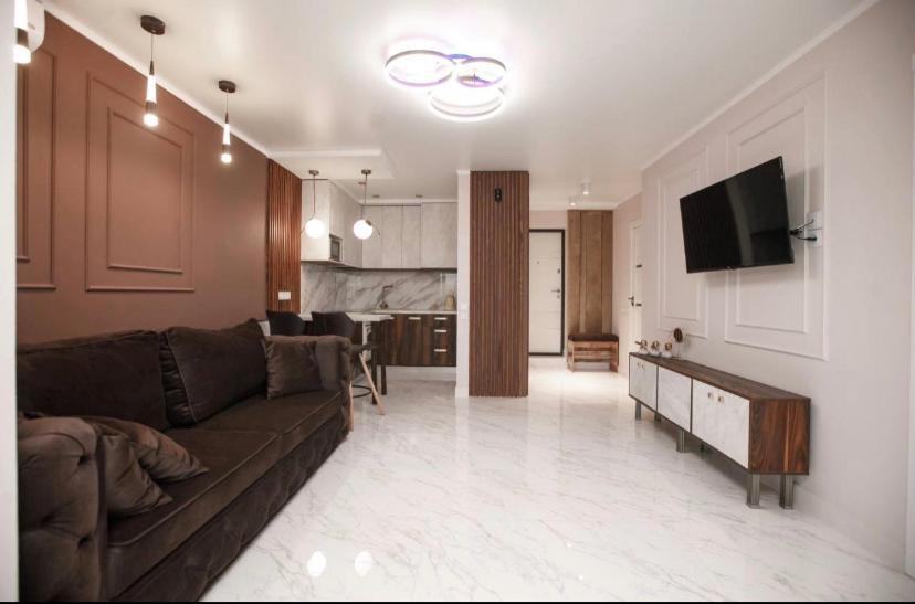 2 Bedroom Apartment On Shulginih Kropivnickij Kültér fotó